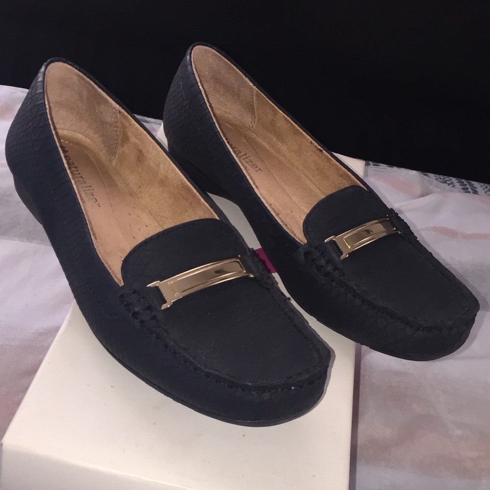 Black Gadget size 51/2